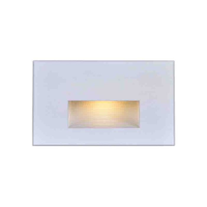 Nuvo 65-407 LED Horizontal Step Light; 5 Watt; White Finish; 120 Volts